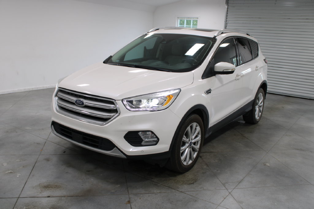 Used 2018 Ford Escape Titanium w/ Ford Safe & Smart Package AWD/4WD image 4