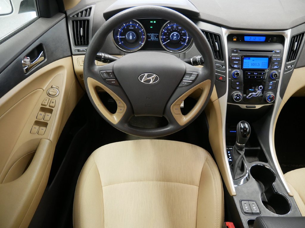 Used 2013 Hyundai Sonata GLS w/ Popular Equipment Pkg FWD image 18