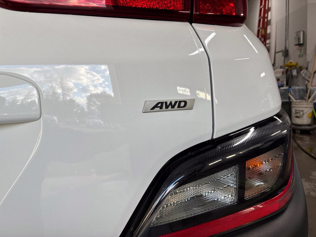 Used 2023 Hyundai Kona SEL AWD/4WD image 65