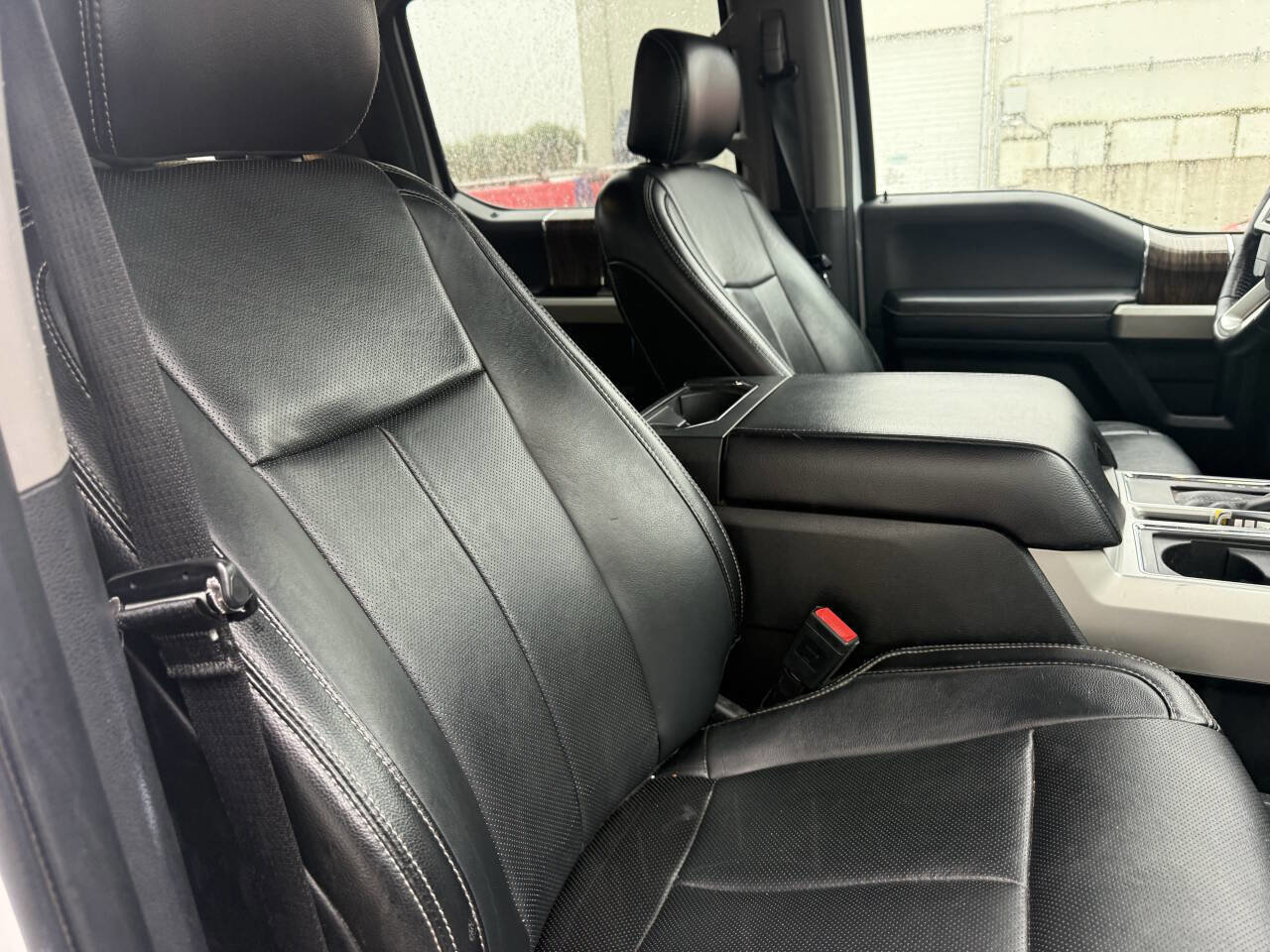 Used 2018 Ford F150 Lariat image 9