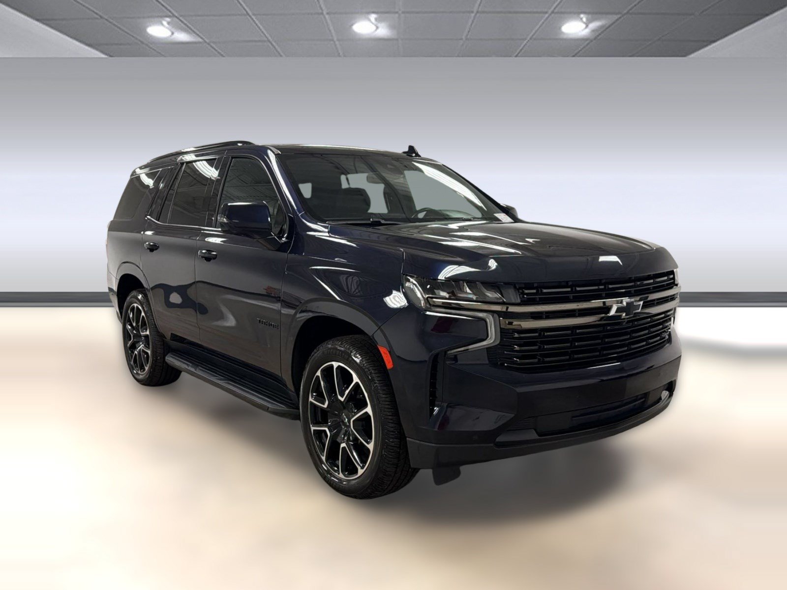 Used 2022 Chevrolet Tahoe RST w/ Luxury Package AWD/4WD image 5