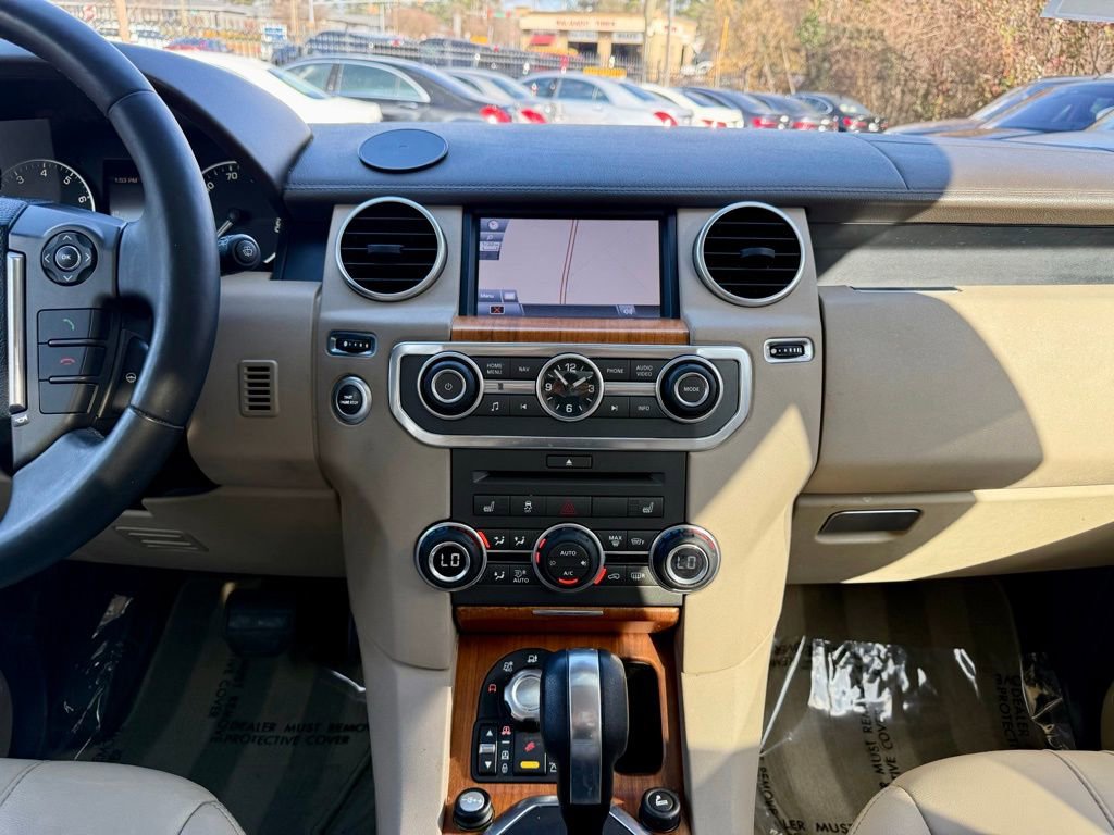 Used 2011 Land Rover LR4 HSE image 16