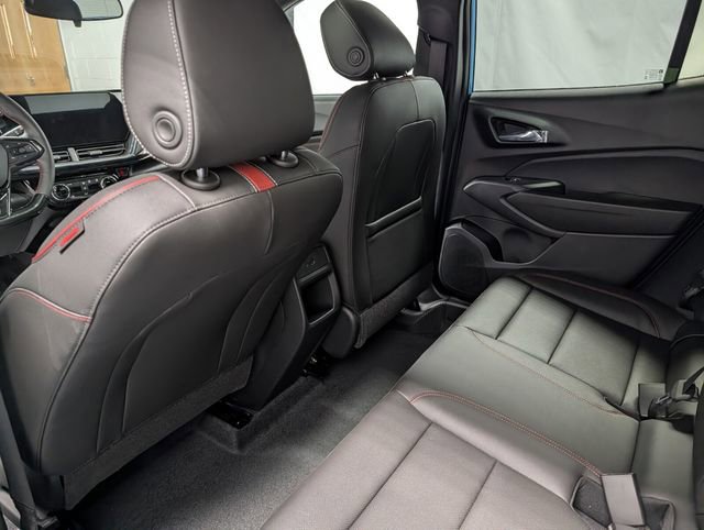 New 2026 Chevrolet Trax RS w/ Sunroof Package image 15