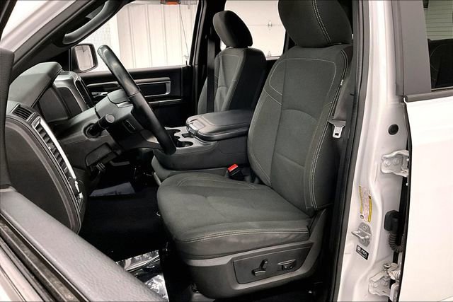Used 2022 RAM 1500 Classic Warlock w/ Electronics Group AWD/4WD image 23