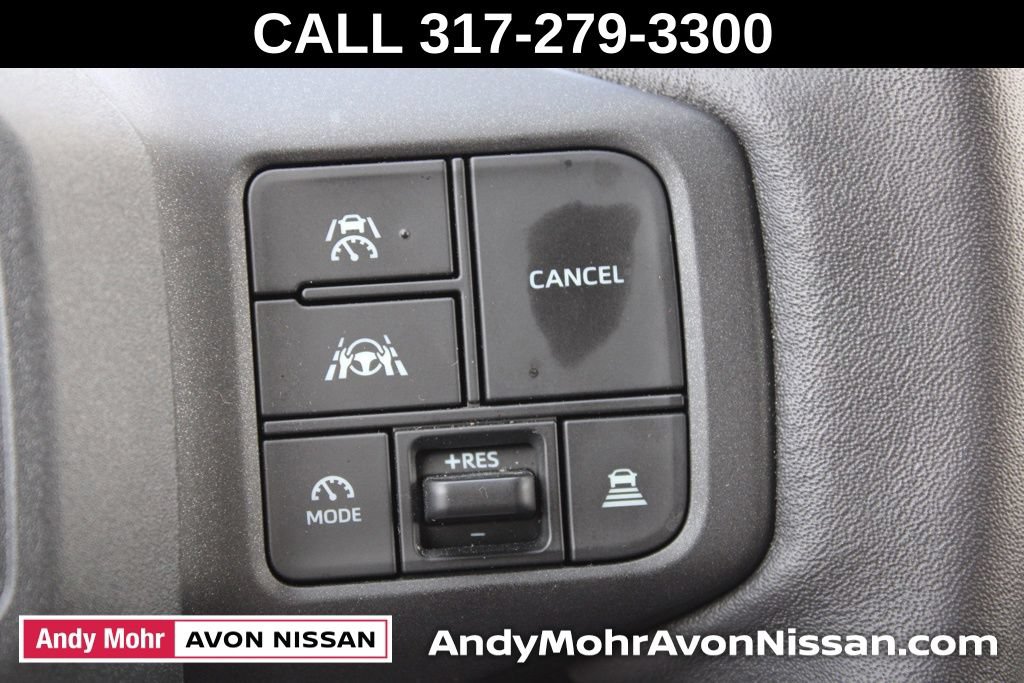 Used 2026 Toyota RAV4 XLE Premium AWD/4WD image 31