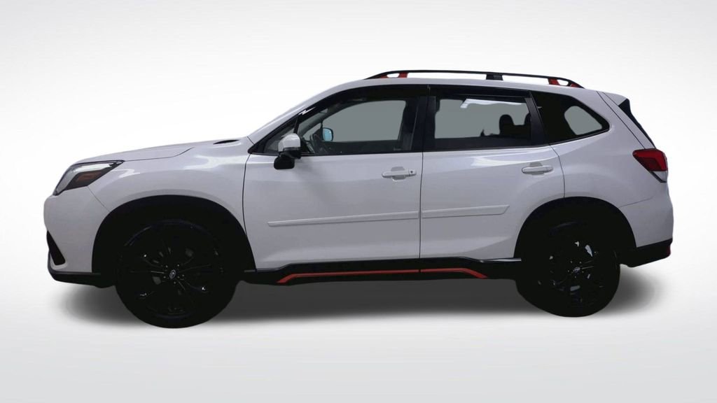 Used 2023 Subaru Forester Sport image 5