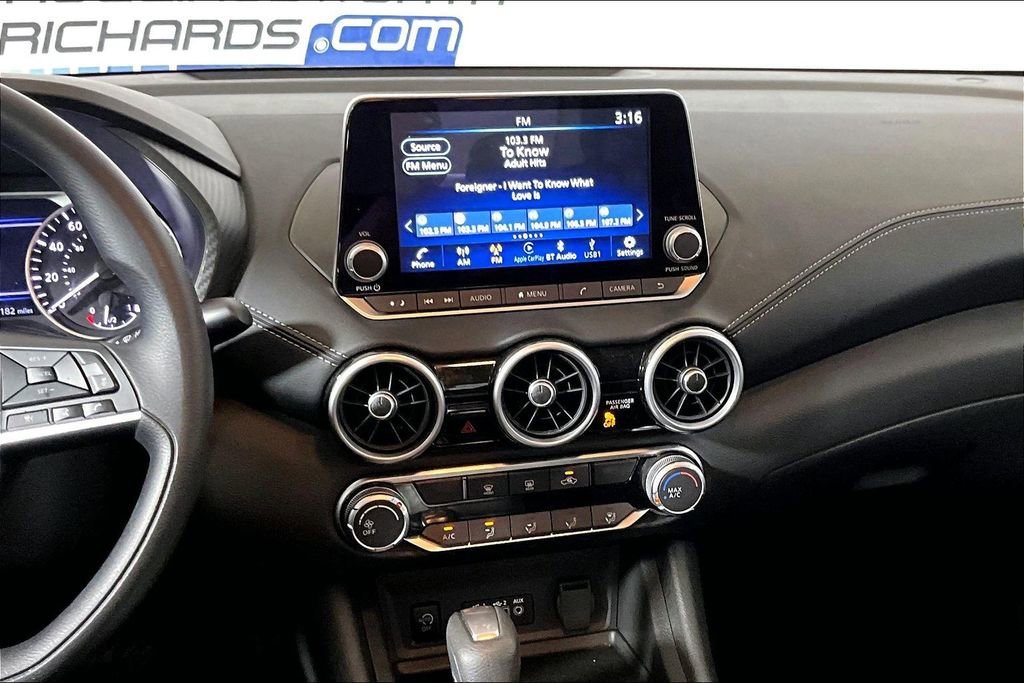 Used 2025 Nissan Sentra SV FWD image 5