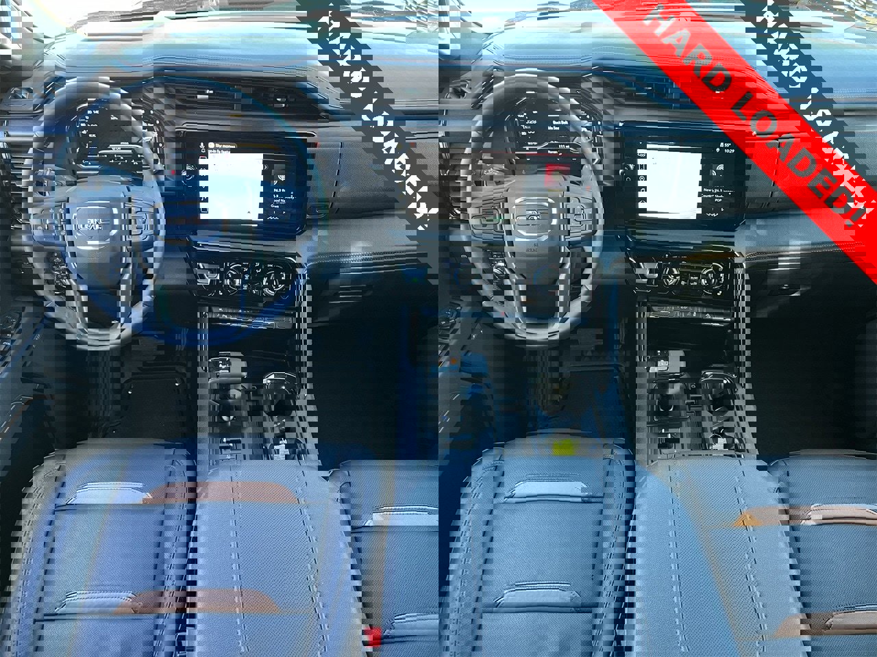 Used 2025 GMC Sierra 1500 AT4 w/ AT4 Premium Package image 10