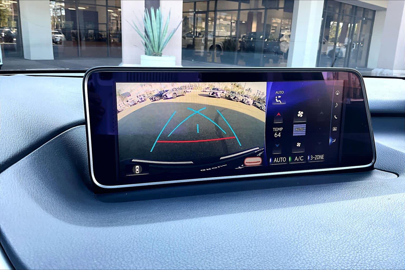 Used 2018 Lexus RX 350L Luxury w/ Accessory Package FWD image 25