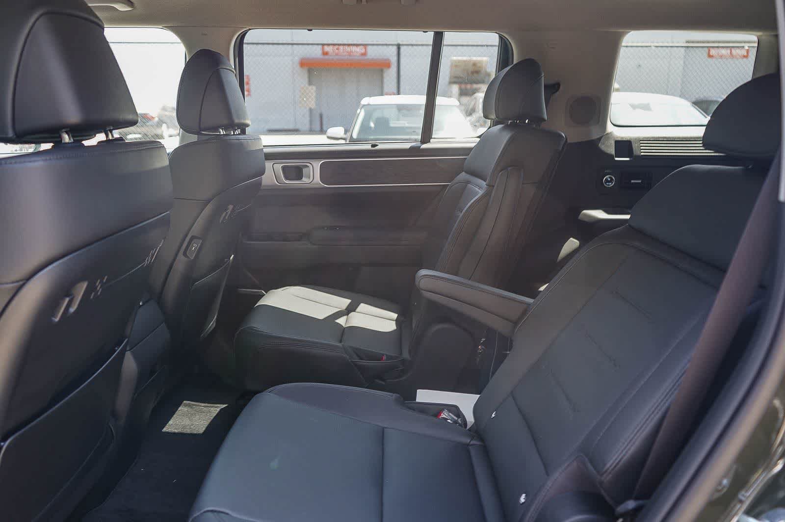 New 2026 Hyundai Santa Fe Limited AWD/4WD image 26