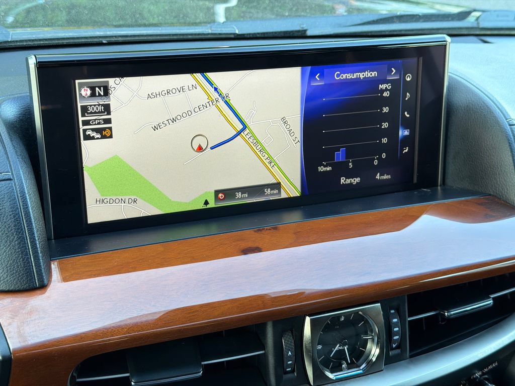 Used 2017 Lexus LX 570 4WD image 30