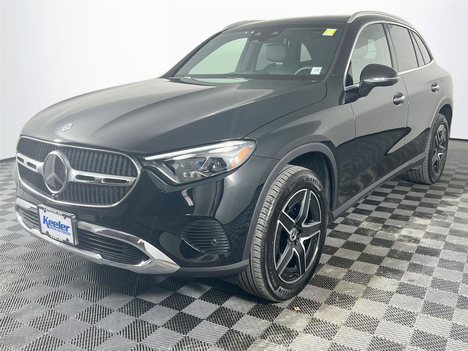 Certified 2026 Mercedes-Benz GLC 300 4MATIC image 2