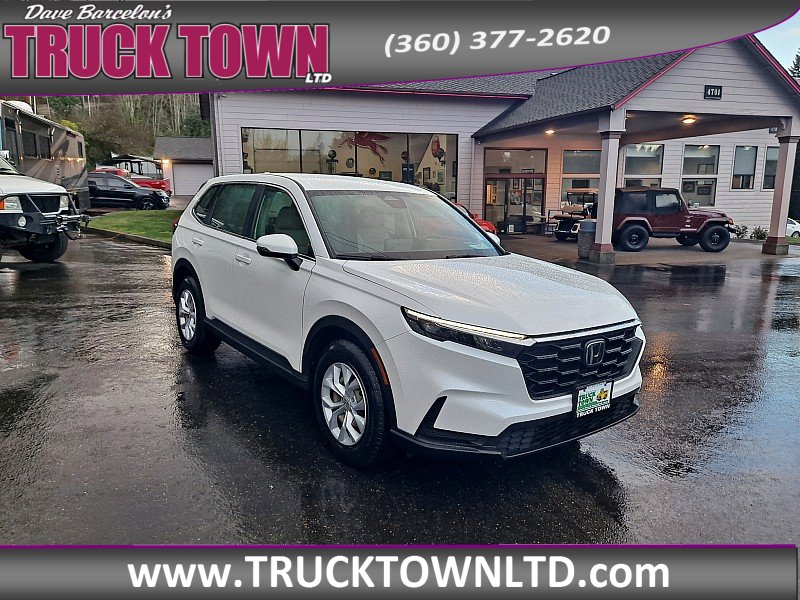 Used 2023 Honda CR-V LX image 1