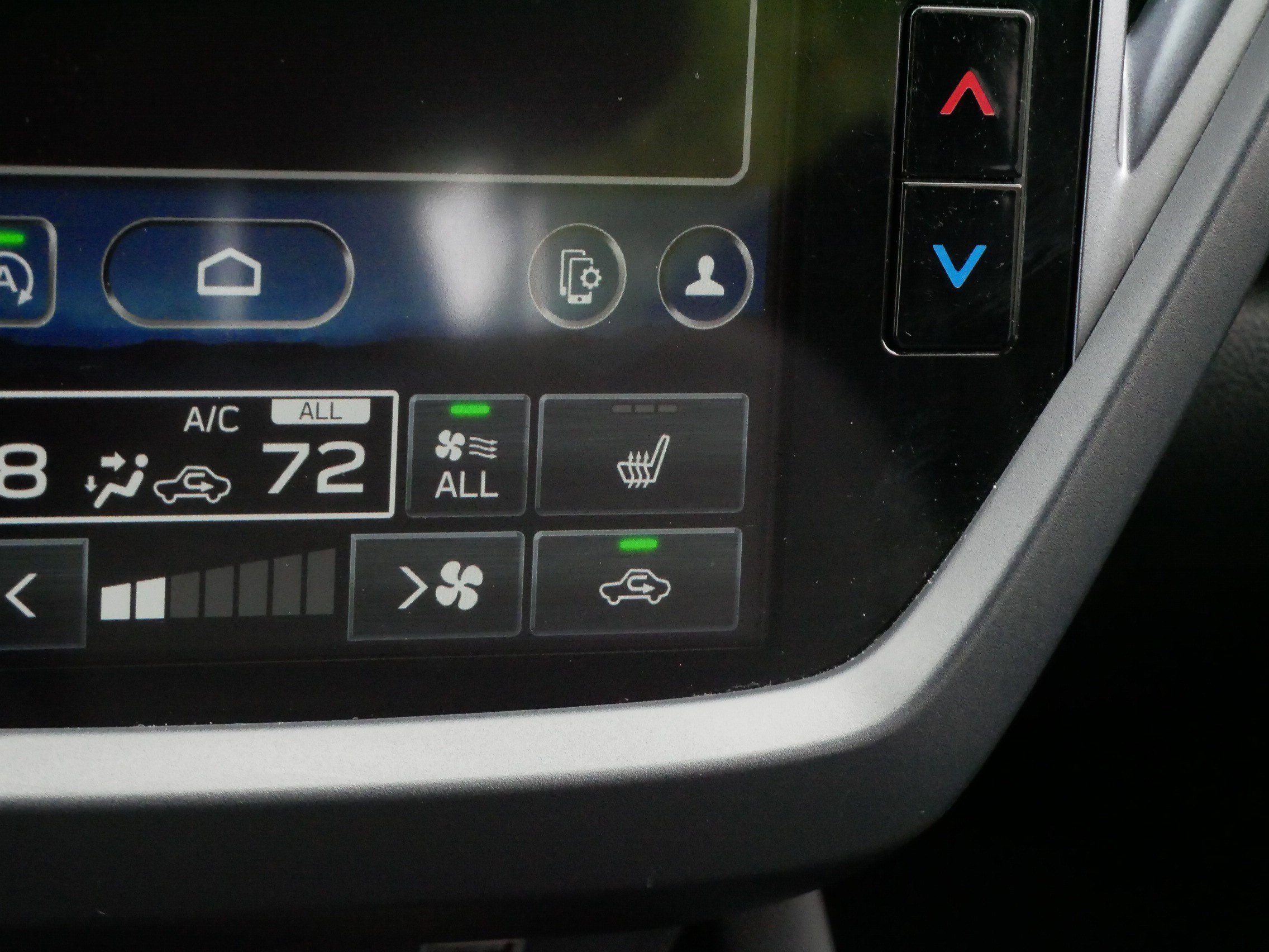 Used 2025 Subaru Forester Limited AWD/4WD image 31