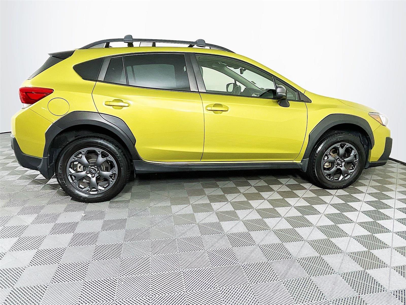 Used 2021 Subaru Crosstrek 2.5i Sport w/ Moonroof Package image 11