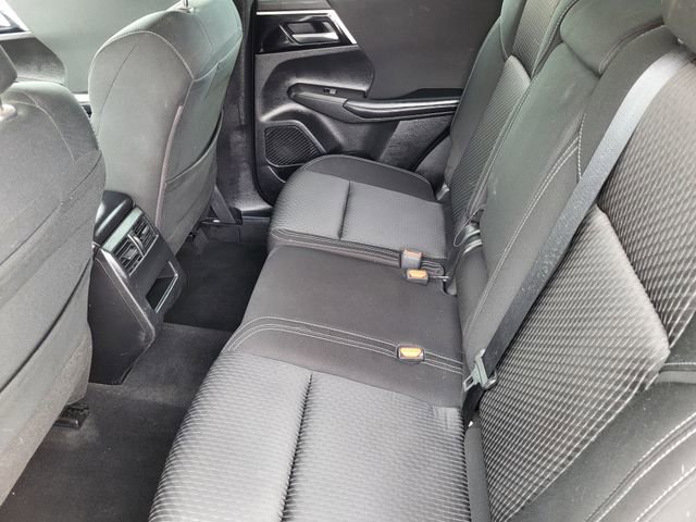 Used 2022 Mitsubishi Outlander ES image 22