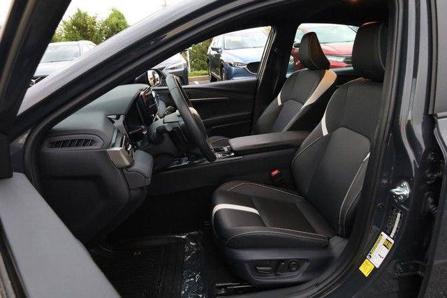 Used 2026 Toyota Camry SE FWD image 8
