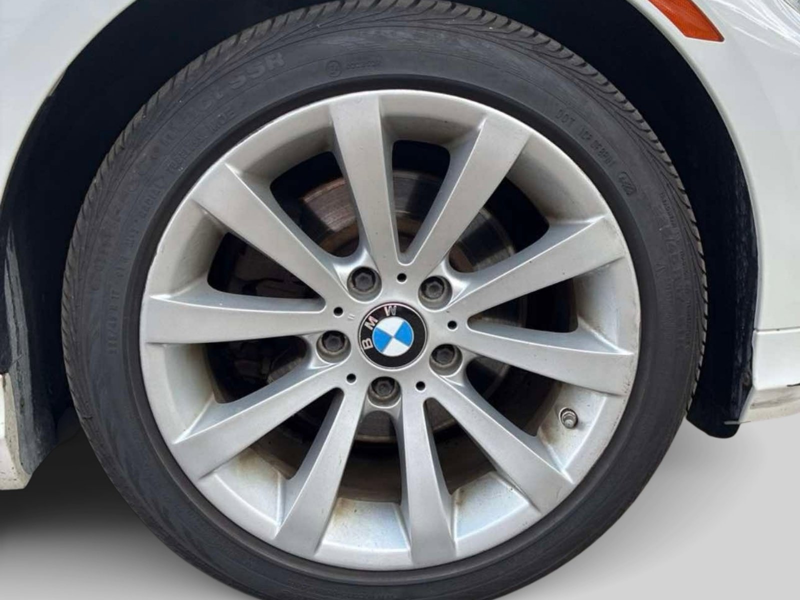 Used 2011 BMW 328i xDrive Sedan AWD/4WD image 8