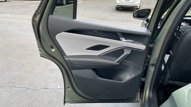 New 2026 Volkswagen Tiguan SE R-Line AWD/4WD image 25