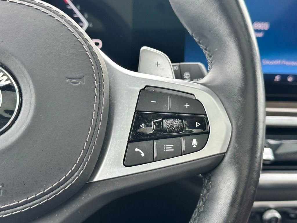 Used 2024 BMW X7 xDrive40i w/ Executive Package image 19