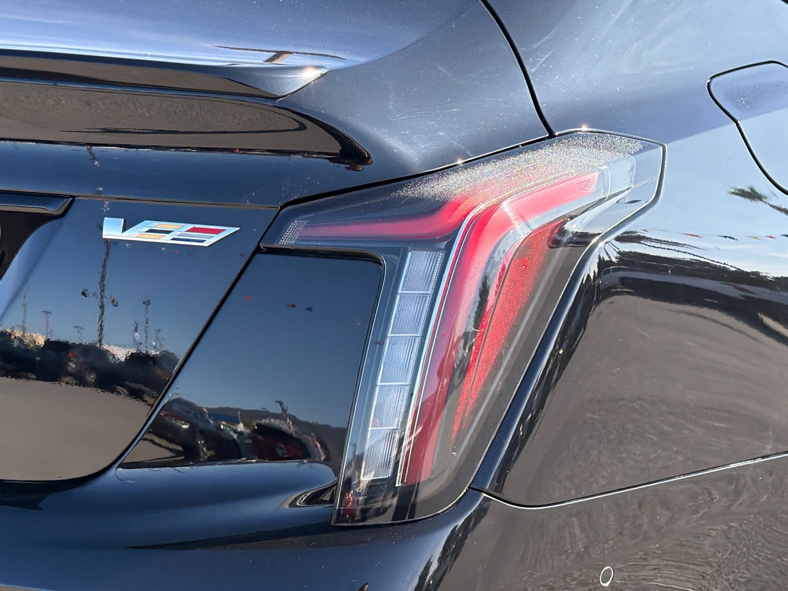 Used 2021 Cadillac CT5 V w/ Platinum Package RWD image 38