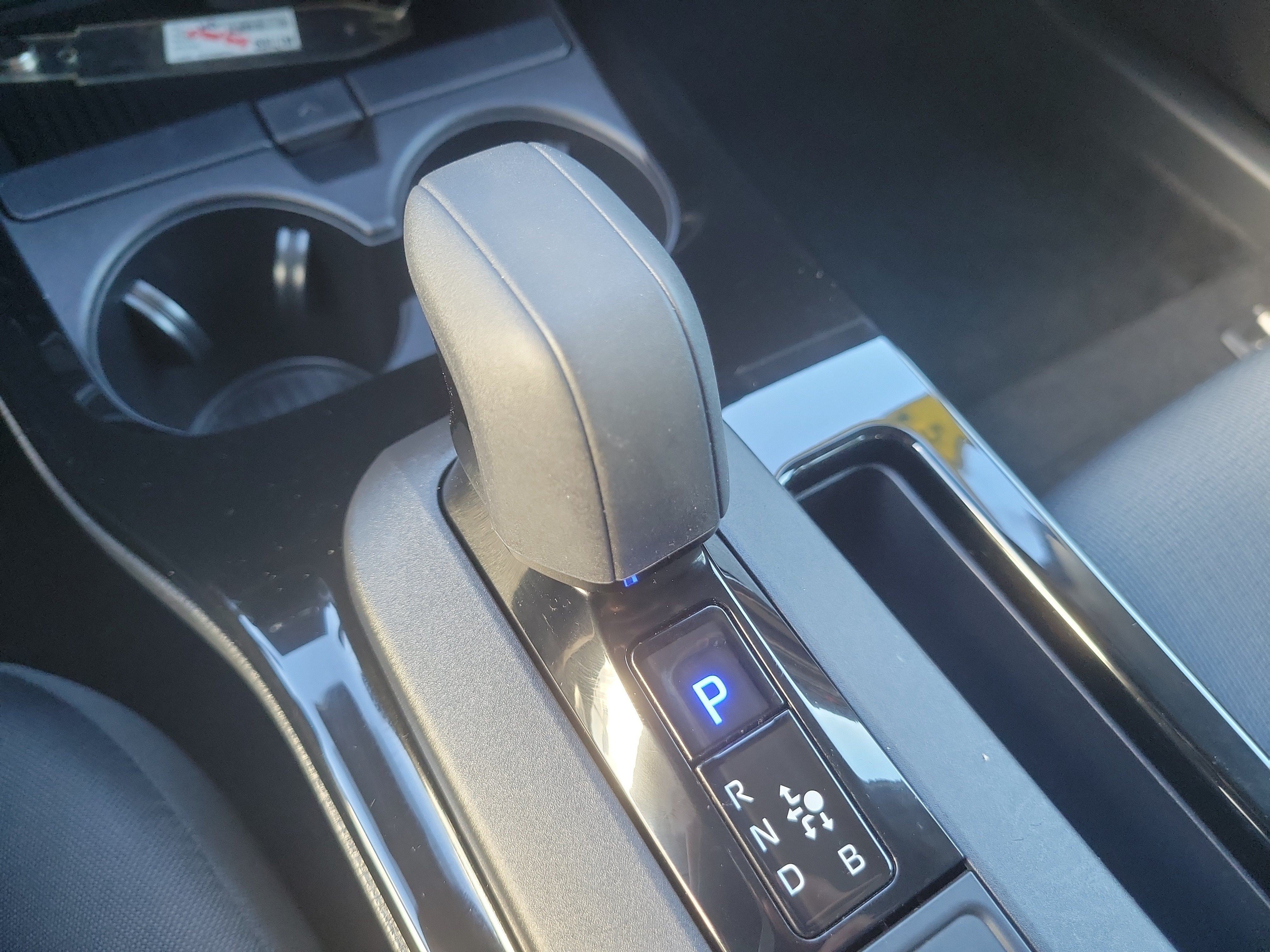 Used 2024 Toyota Prius LE FWD image 26