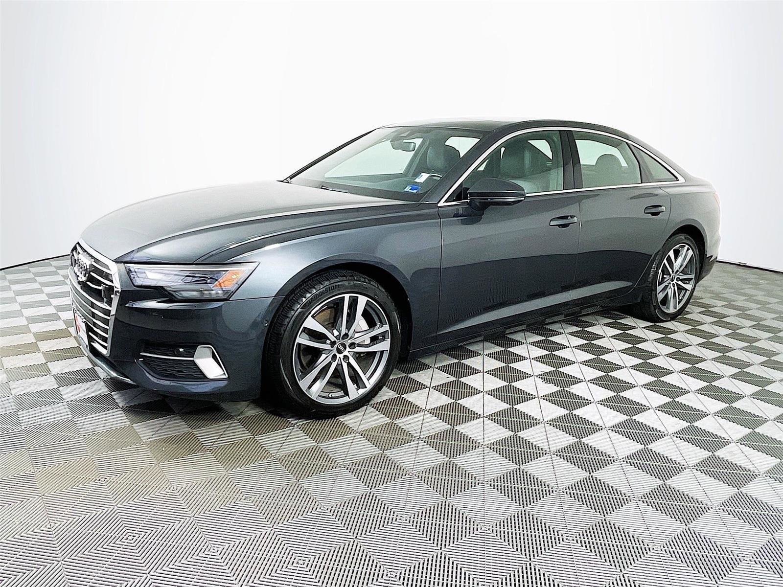 Used 2023 Audi A6 Premium image 4