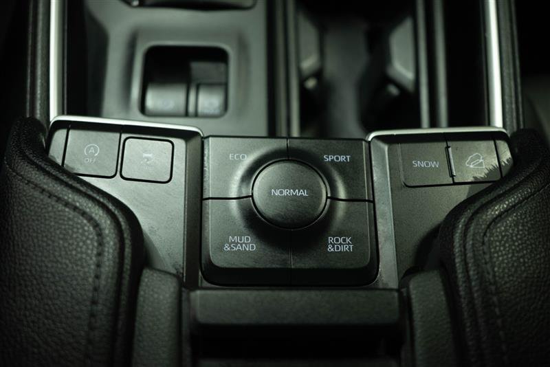 Used 2026 Toyota Grand Highlander AWD image 26