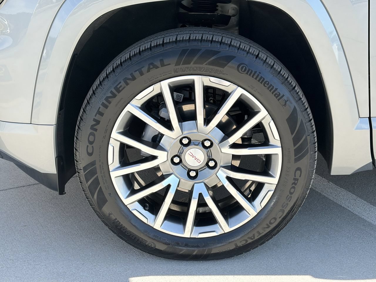 Used 2026 GMC Terrain Denali AWD/4WD image 9