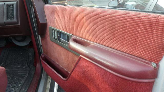 Used 1992 Chevrolet Silverado 2500 4x4 Regular Cab image 13