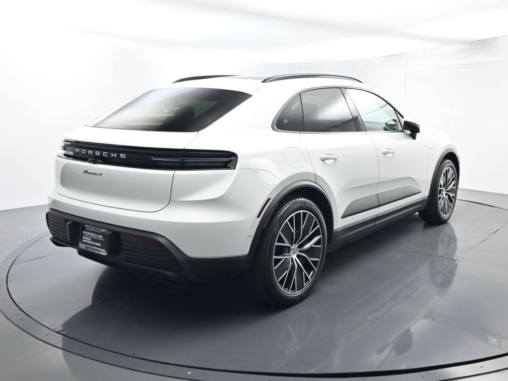 Certified 2024 Porsche Macan 4 Electric image 14