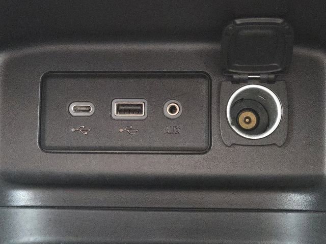 Used 2023 Chevrolet Equinox LT image 6