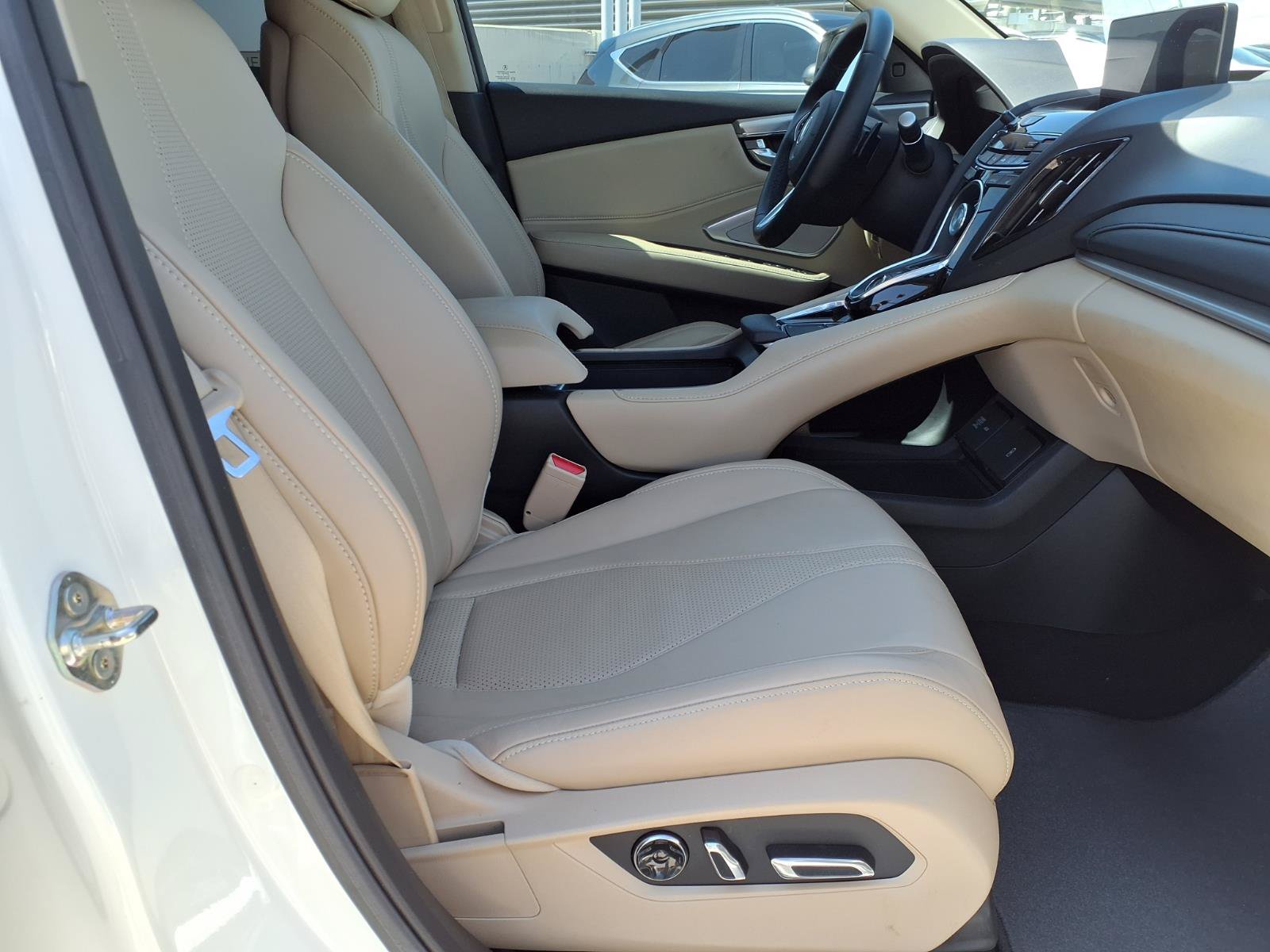 Used 2019 Acura RDX w/ Technology Package FWD image 11