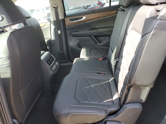 New 2026 Volkswagen Atlas SE image 14