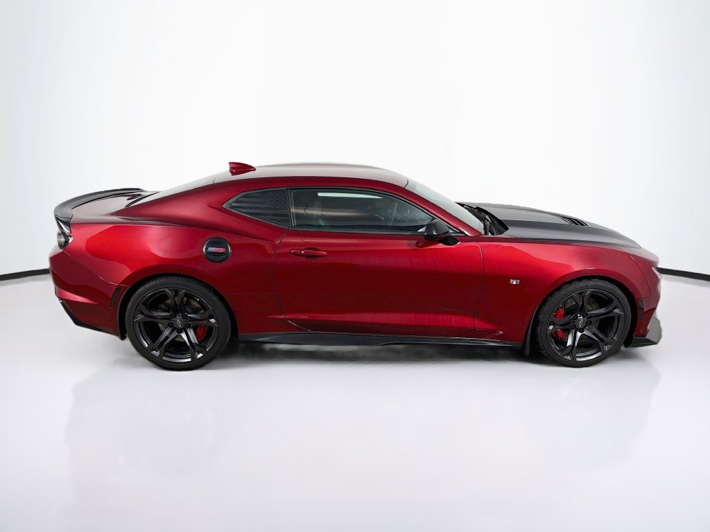 Used 2023 Chevrolet Camaro SS RWD image 4