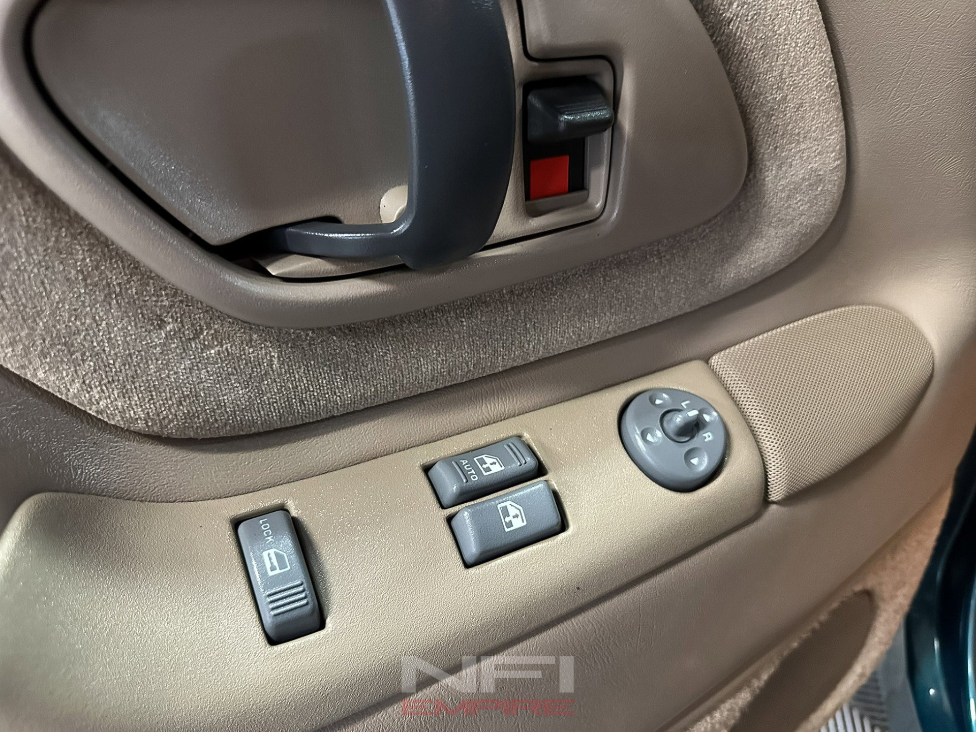 Used 1996 Chevrolet Silverado 3500 2WD Extended Cab image 33