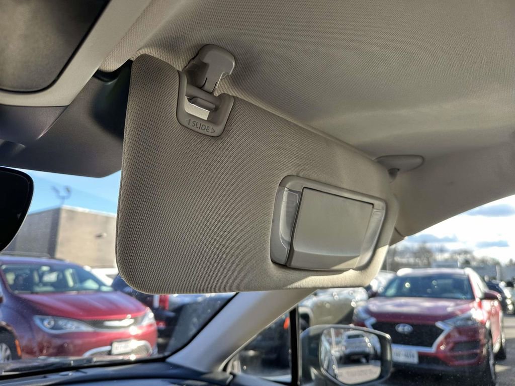 Used 2023 Subaru Outback Limited image 29