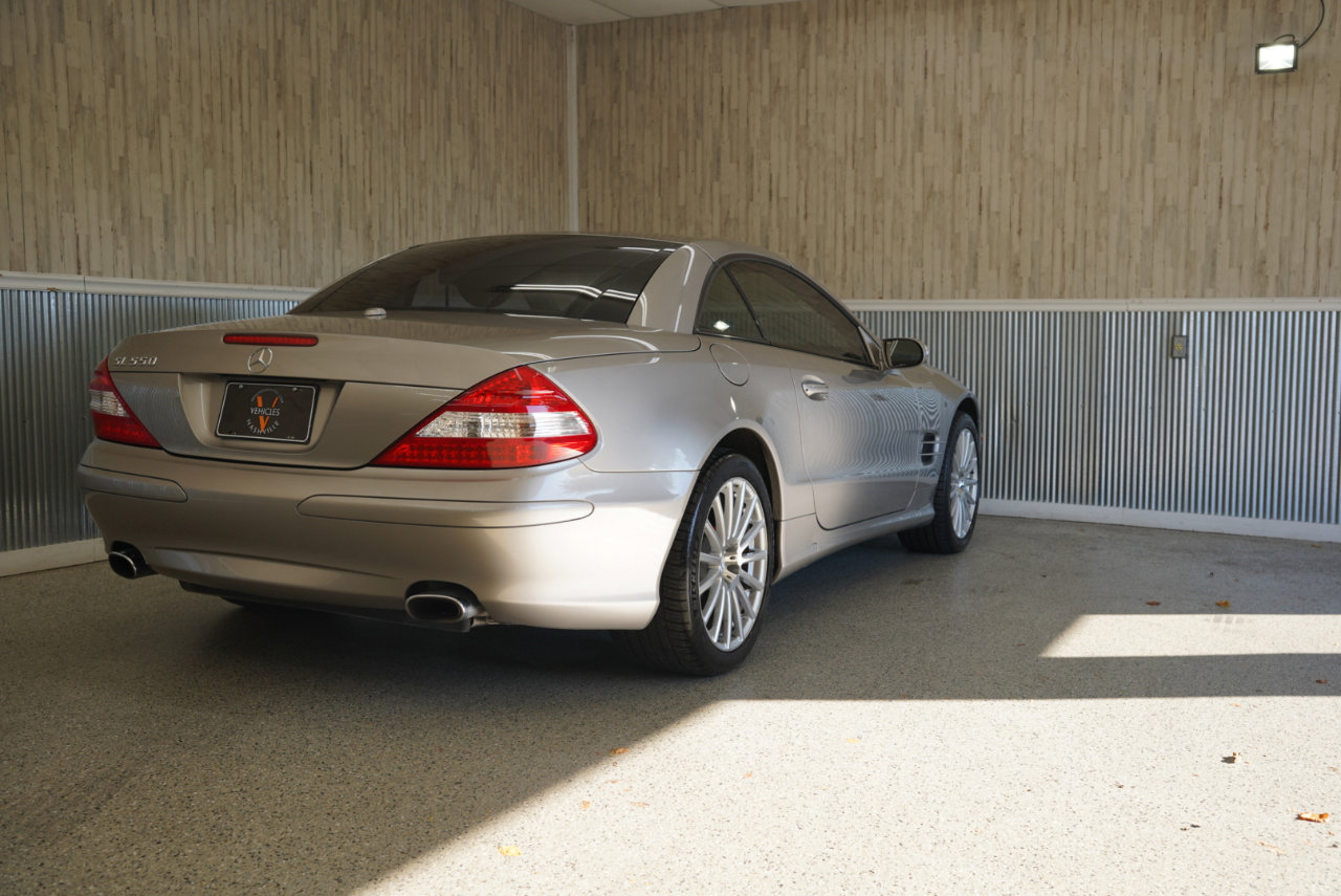 Used 2007 Mercedes-Benz SL 550 image 12