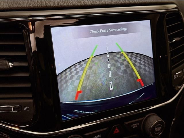 Used 2021 Jeep Grand Cherokee Overland image 16