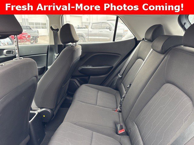 Used 2021 Hyundai Venue SE image 5
