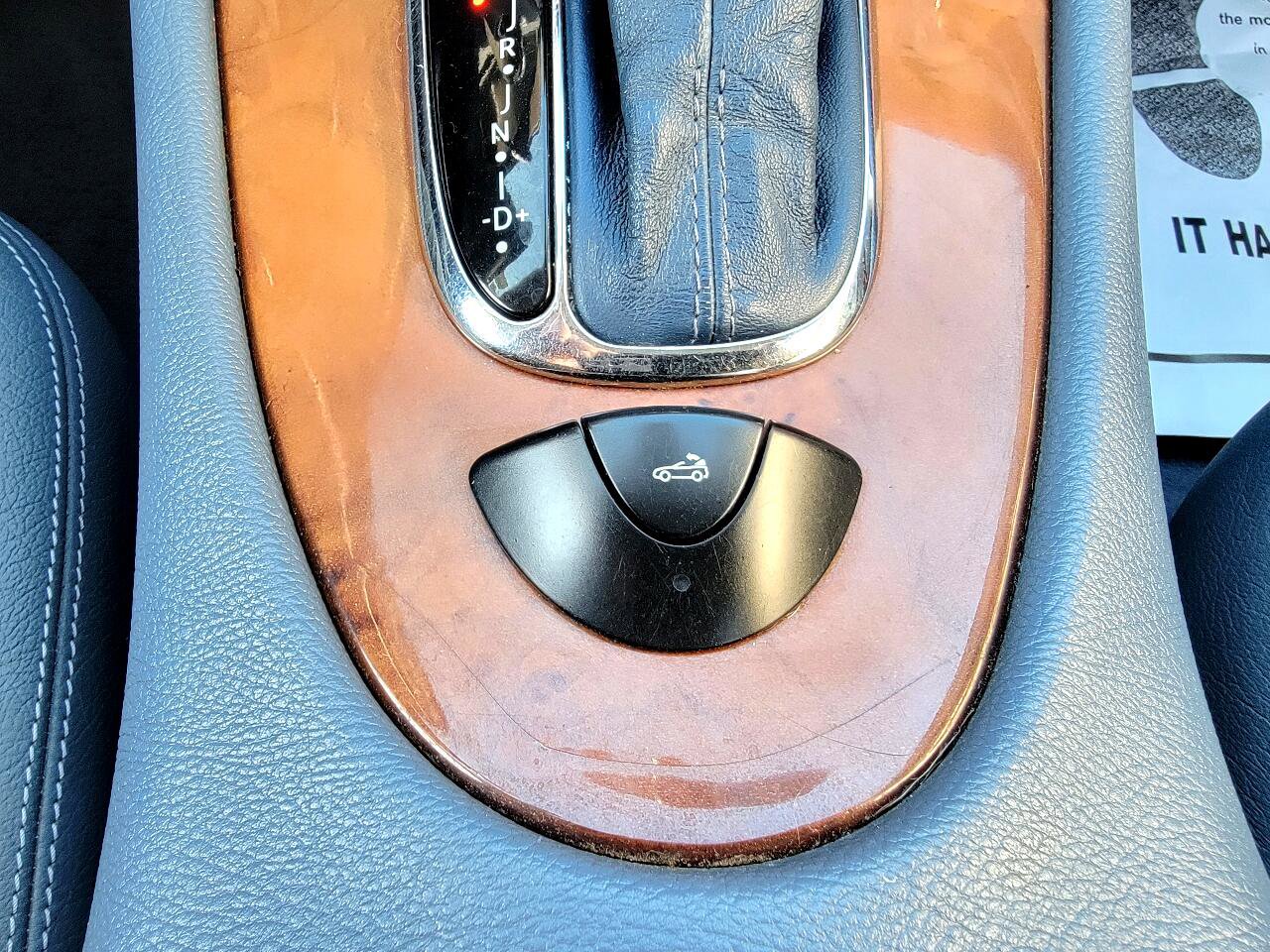 Used 2004 Mercedes-Benz CLK 500 Cabriolet image 36