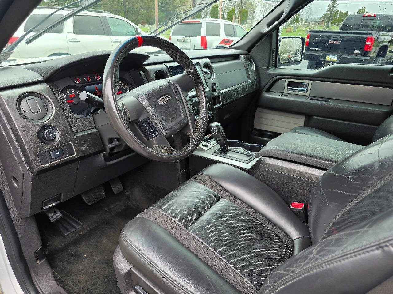 Used 2011 Ford F150 Raptor image 14