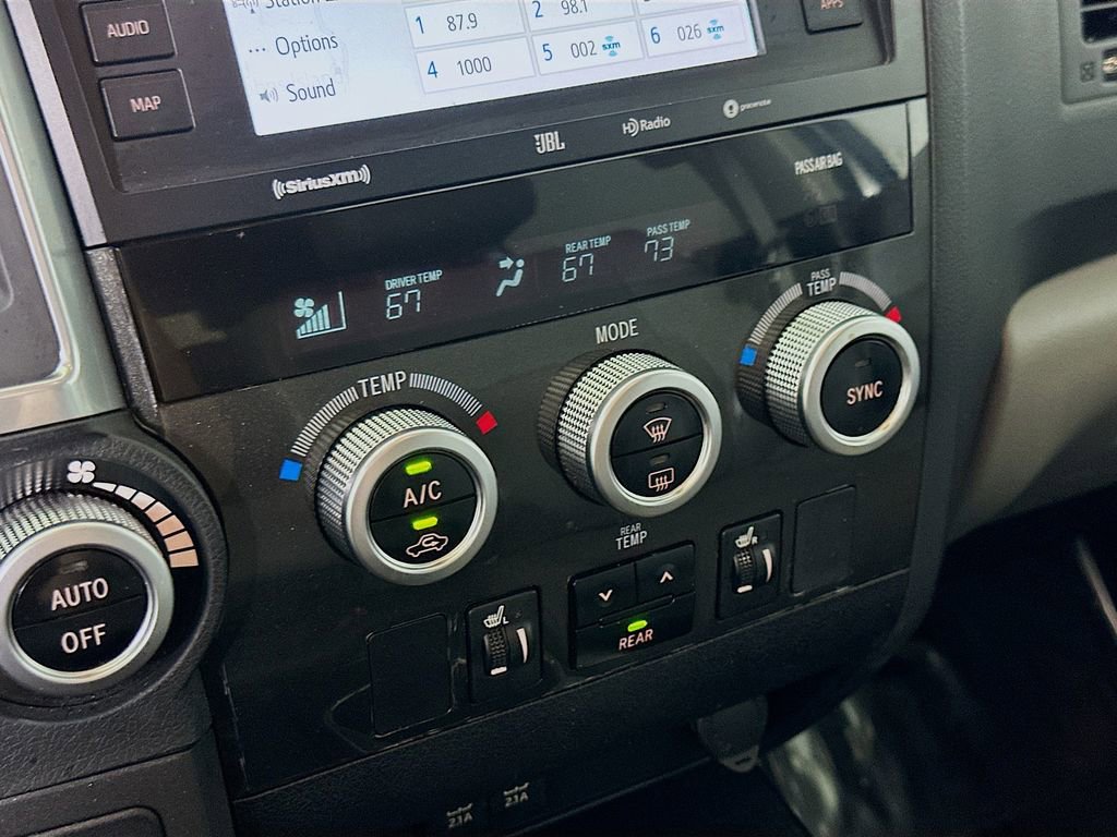 Used 2022 Toyota Sequoia Limited image 28
