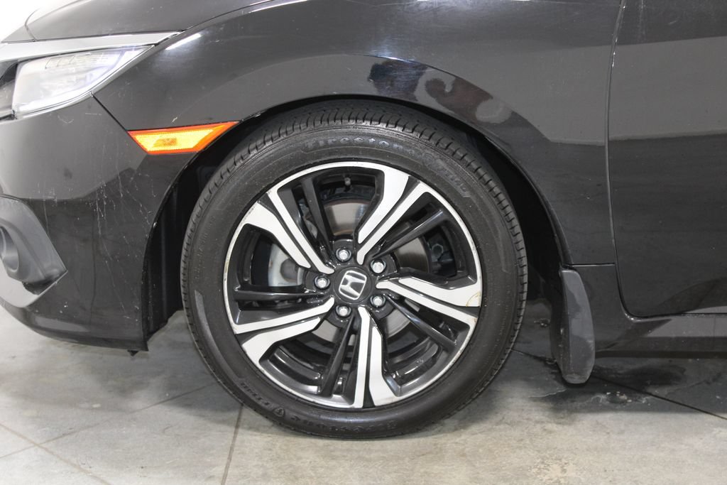 Used 2016 Honda Civic Touring image 16