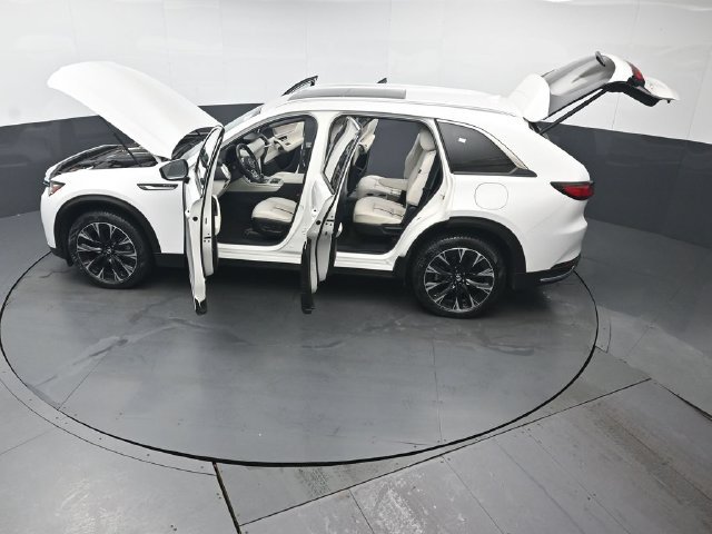 Certified 2024 MAZDA CX-90 Plug-In Hybrid w/ Premium Plus AWD/4WD image 48