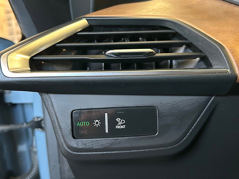 Used 2022 Audi e-tron GT Premium Plus image 26