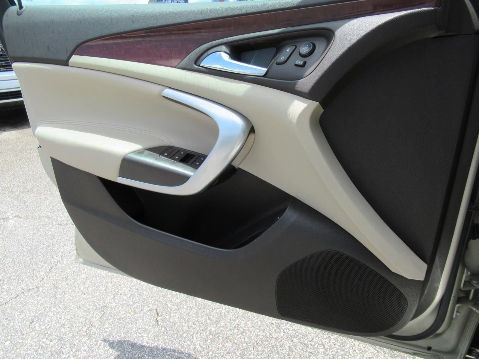 Used 2015 Buick Regal Premium FWD image 19