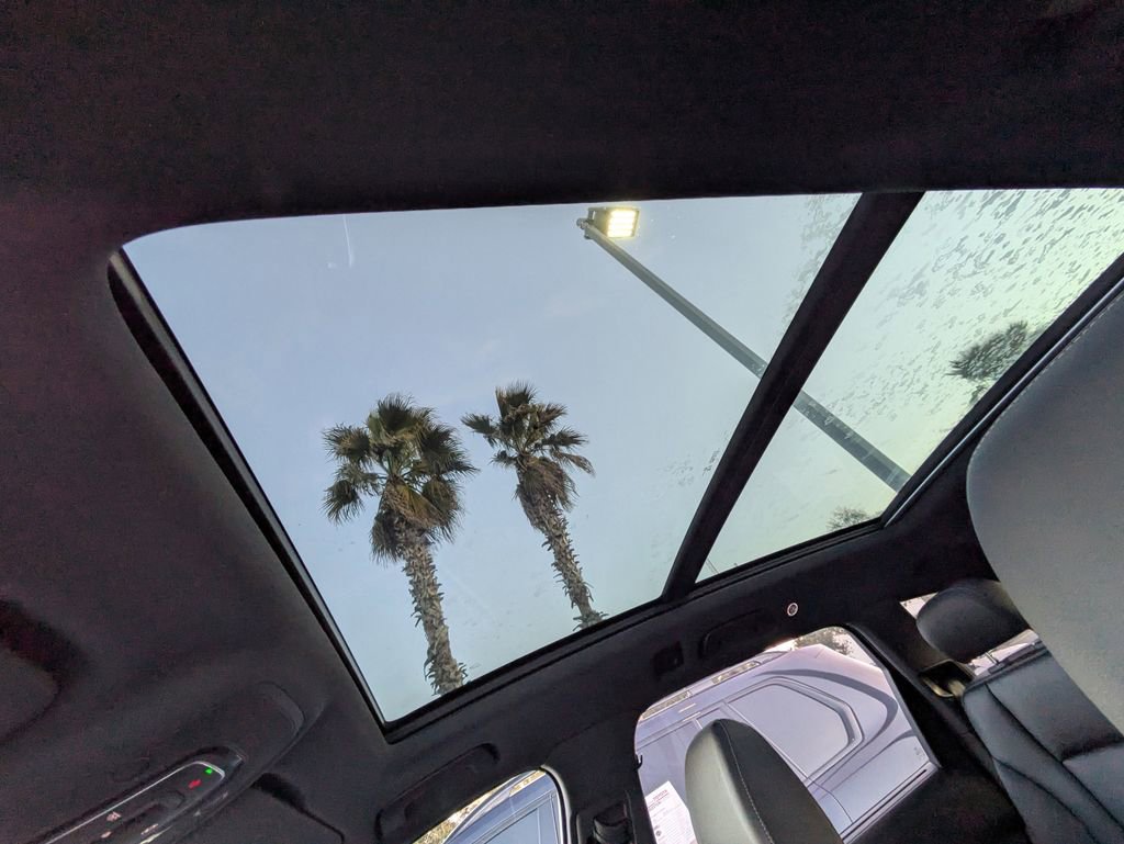 Used 2025 Audi Q7 3.0T Premium Plus image 21