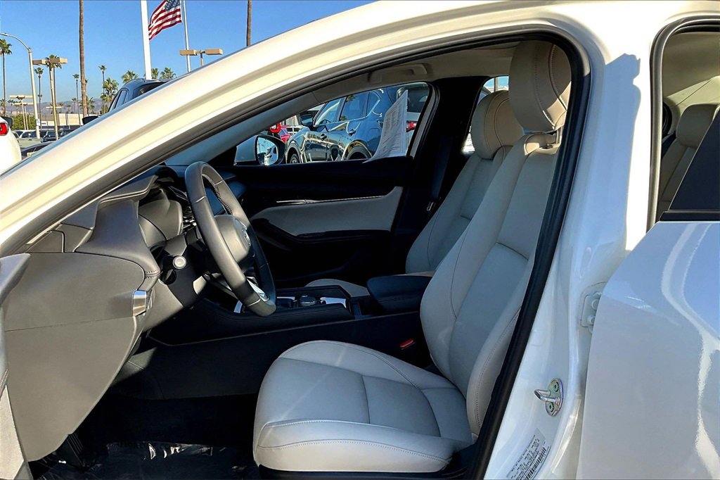 Certified 2025 MAZDA MAZDA3 s image 14