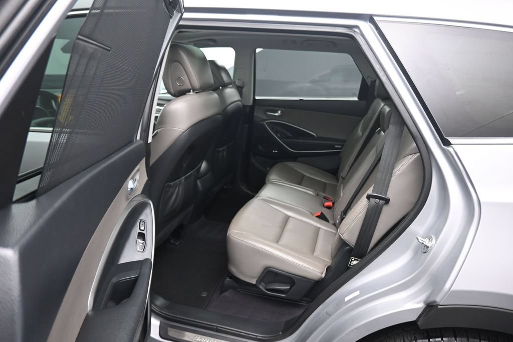 Used 2018 Hyundai Santa Fe AWD w/ SE Ultimate Tech Package 03 image 40